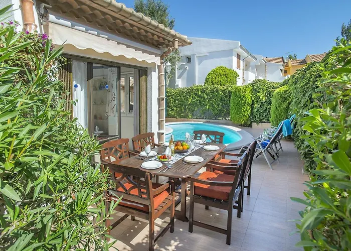 Villa Owl Luceta - 15 Min Walk To The